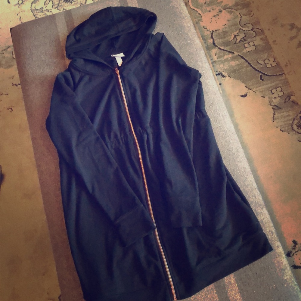 Maternity hoodie
